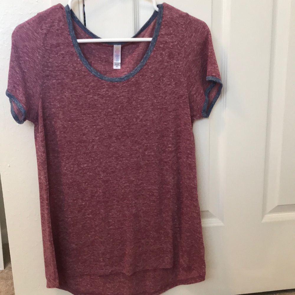 Lularoe Tee Shirt